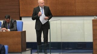 Тодор Тагарев все още не е освободил експерта, обвинен за гафа с поканите за <span class="highlight">Богоявление</span>