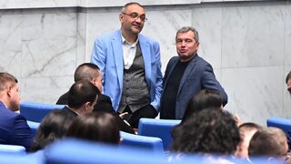 На първо четене парламентът гласува за пътуващи медицински кабинети за отдалечените места