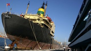 След 13 години прокуратурата повдигна обвинения на двама души за потъването на кораба "<span class="highlight">Хера</span>"