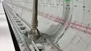 <span class="highlight">Сонда</span> проби погрешка тунел на метрото в Истанбул
