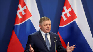 Украйна не е суверенна държава, каза Фицо дни преди да я посети