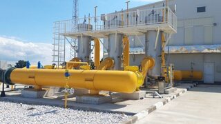 С поговорка Радев защити договора с "Боташ" и обвини критиците в лъжа