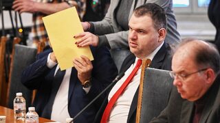 Лидерите на прореформаторските среди във властта "отстреляха" всички инакомислещи