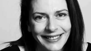 Мартина Шопова-Янев, журналист: България отдалеч изглежда по-добре и с много голям потенциал