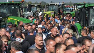 Затворени са пътища в редица области (обновена)