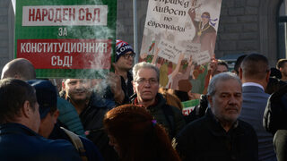 "Възраждане" пак блокира гранични пунктове въпреки призива на МВР да спазват закона