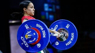 Европейското първенство по <span class="highlight">щанги</span> в София започна с малък бронз за България