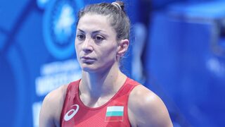 Евелина Николова стигна до финал на европейското първенство по борба