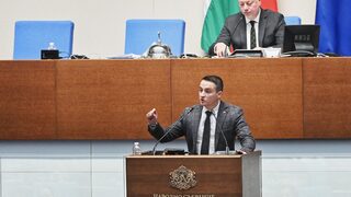 Парламентът гласува за над 100 хил. лв. помощ за Украйна