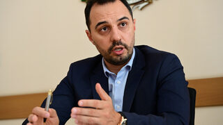 Министърът на икономиката отново поиска Варна да върне на държавата акциите си в Пловдивския <span class="highlight">панаир</span>