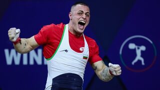 Карлос Насар защити европейската си титла по вдигане на тежести в София