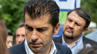Петков призова Борисов да се откаже от контрола в съдебната власт
