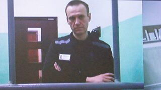 Великобритания наложи санкции на служители в "Полярен вълк" заради смъртта на Навални