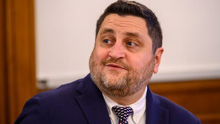 Бизнесменът Каламарис: Познат ми показа визитката ми с надпис "Очистете го"