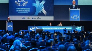 Европейски политици поздравиха Доган, Кючюк, Карадайъ, Чакъров, не и Пеевски