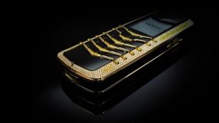 Нов диамантен телефон от <span class="highlight">Vertu</span>