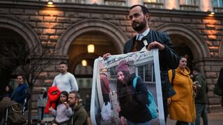 Фотогалерия: Вън мафията от здравеопазването, призоваха протестиращи пред Министерския съвет