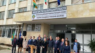 Скоро започва доставката на 360 нови високопроходими автомобила за охрана на границата