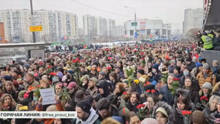 "Русия ще бъде свободна": Десетки хиляди руснаци се простиха с Алексей Навални в Москва (пълен запис)