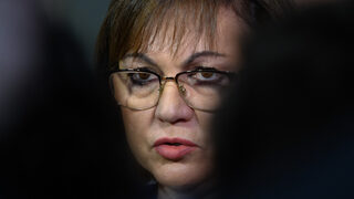 За Корнелия Нинова е все по-вероятно да има избори 2 в 1