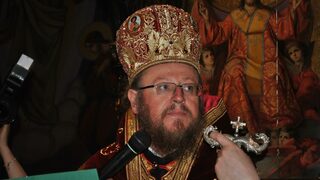 Бъдещето на спорната наредба на Светия синод се заплете след ново изявление на митрополит