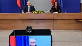 Денков се разграничи от Борисов: Показахме, че не само силен лидер може да управлява България