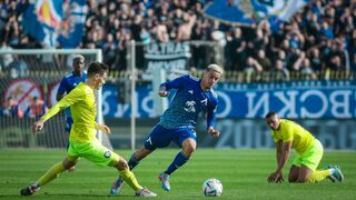 С десет души "Левски" допусна грешка срещу "Крумовград" на "Герена"
