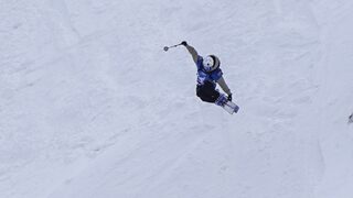 Фотогалерия: Ски свободен стил под връх Тодорка