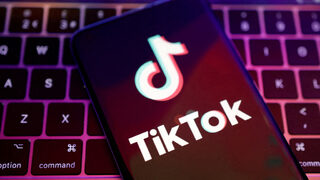 В САЩ започна опит да се предизвика смяна на китайския собственик на TikTok