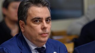 Василев: Ще поискаме допълнителен доклад за еврозоната веднага щом покрием инфлационния критерий