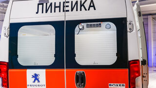 Четвъртокласник почина в двора на училище в Казанлък