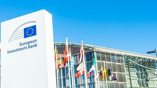 България и още 13 държави призоваха банка на ЕС да финансира отбраната