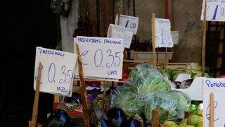 Българите се вълнуват от проблеми, различни от драмата в централната власт