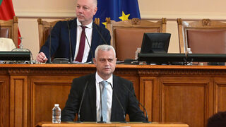 <span class="highlight">Емил</span> <span class="highlight">Дечев</span>: Има много странности в случая с митниците и Живко Коцев