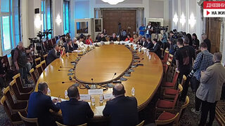 Братът на Петя Банкова работи в МВР и подпомага работата на Калин Стоянов (видео)