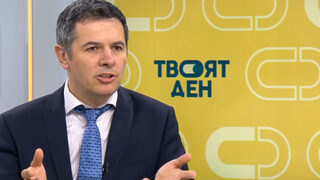 Филип Гунев: Председателят <span class="highlight">на</span> ДАНС не отговори <span class="highlight">на</span> много въпроси за разследването за контрабанда