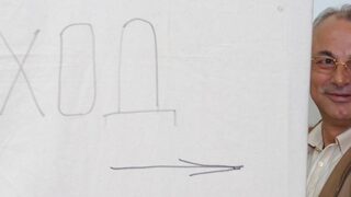 Историята в снимки: Първите избори за Европарламент в България през 2007 г.