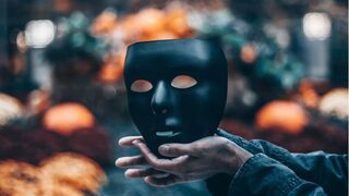 Новините на детски език: Дийпфейк - как изкуственият интелект се намесва в изборите по света