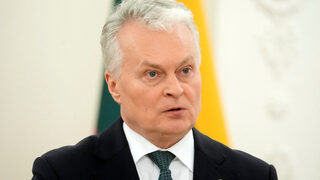 Двама са арестувани в Полша за побоя над сътрудник на Навални