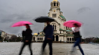 Жълт код за интензивни валежи е обявен за седем области