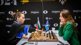 <span class="highlight">Нургюл</span> <span class="highlight">Салимова</span> записа реми в предпоследния си мач в Турнира на претендентките