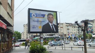 "Македонска" и "албанска" опозиция се готвят да управляват в Скопие