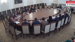 През февруари и март няма внос на руски петрол, преработван е руски петрол от данъчни складове