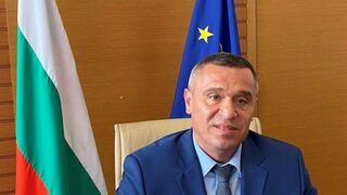Служебният министър на земеделието Георги Тахов се закле пред парламента