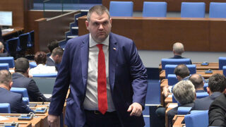 Искат ли българите да бъдат управлявани от Борисов и Пеевски