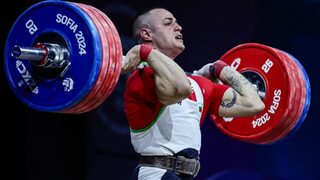 Имам сила за още: Карлос Насар направи световен рекорд преди олимпийските игри