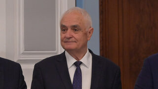Служебният министър на отбраната очаква на парада догодина да се включат и изтребители F-16