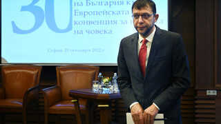 Йонко Грозев: Гаранциите за независимост на прокуратурата прикриват политическото влияние