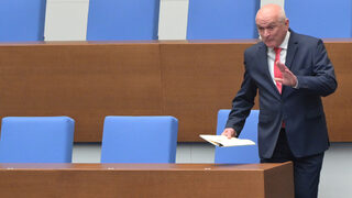 "Специални грижи": Служебният кабинет отпусна пари за сценичните изкуства