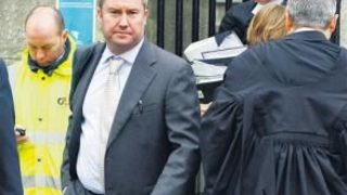 Майкъл Лин е на път да загуби международните си активи